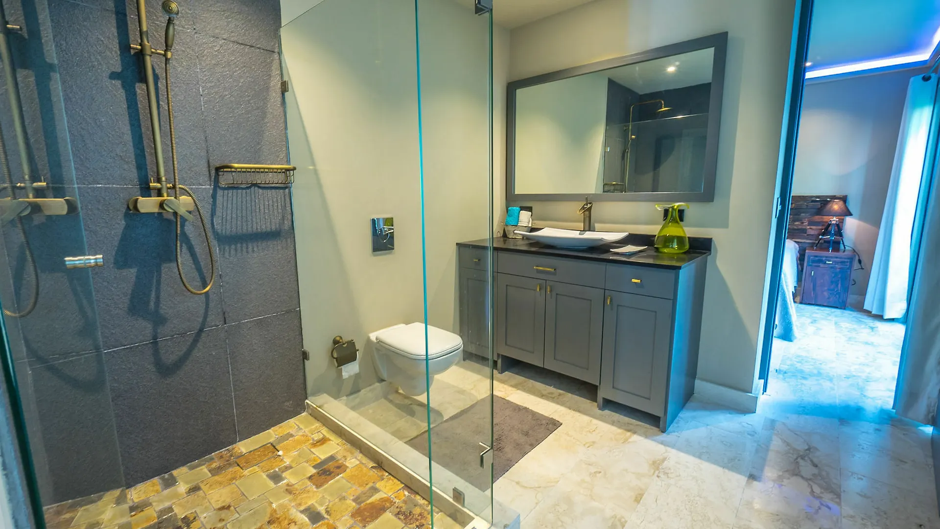 Lotus Midtown Apartments By Bvr Playa del Carmen
