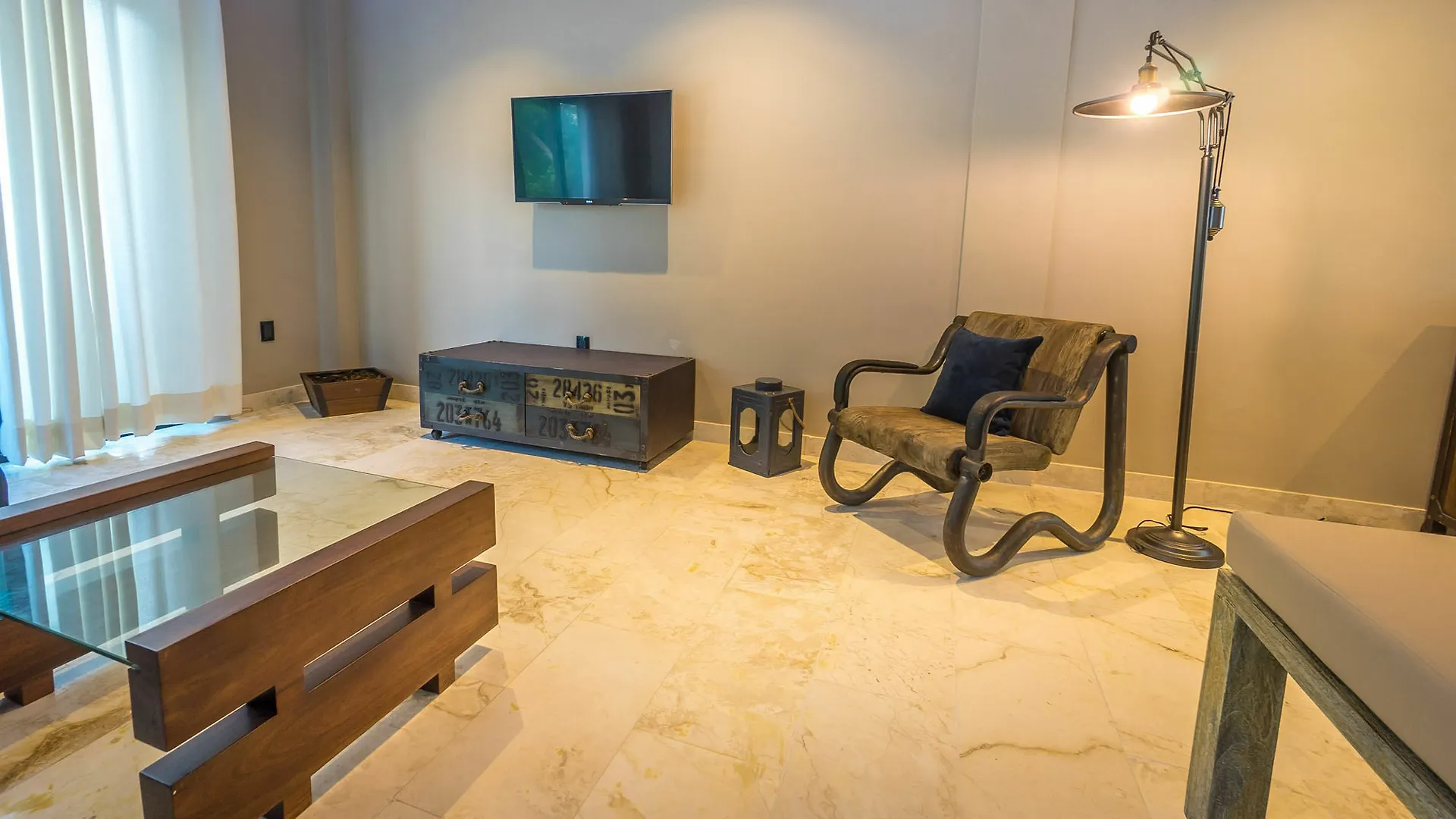 Lotus Midtown Apartments By Bvr Playa del Carmen 0*,