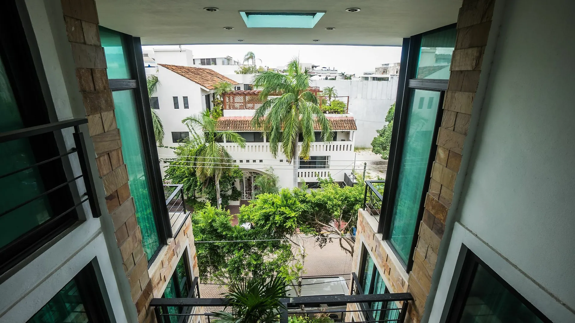 Lotus Midtown Apartments By Bvr Playa del Carmen Meksika