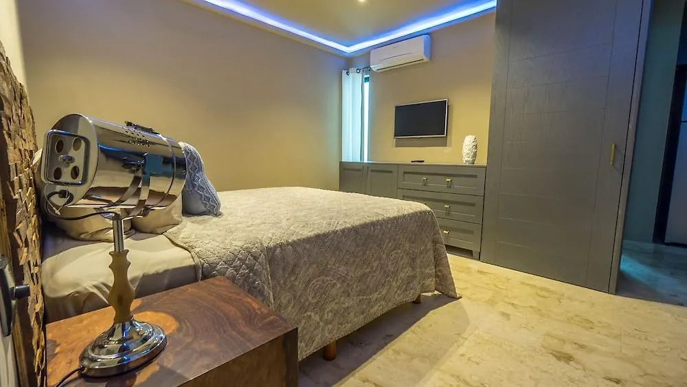 Lotus Midtown Apartments By Bvr Playa del Carmen