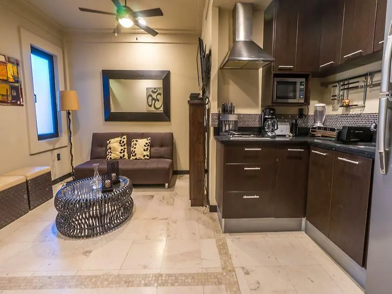 Lotus Midtown Apartments By Bvr 신데 델 카르멘